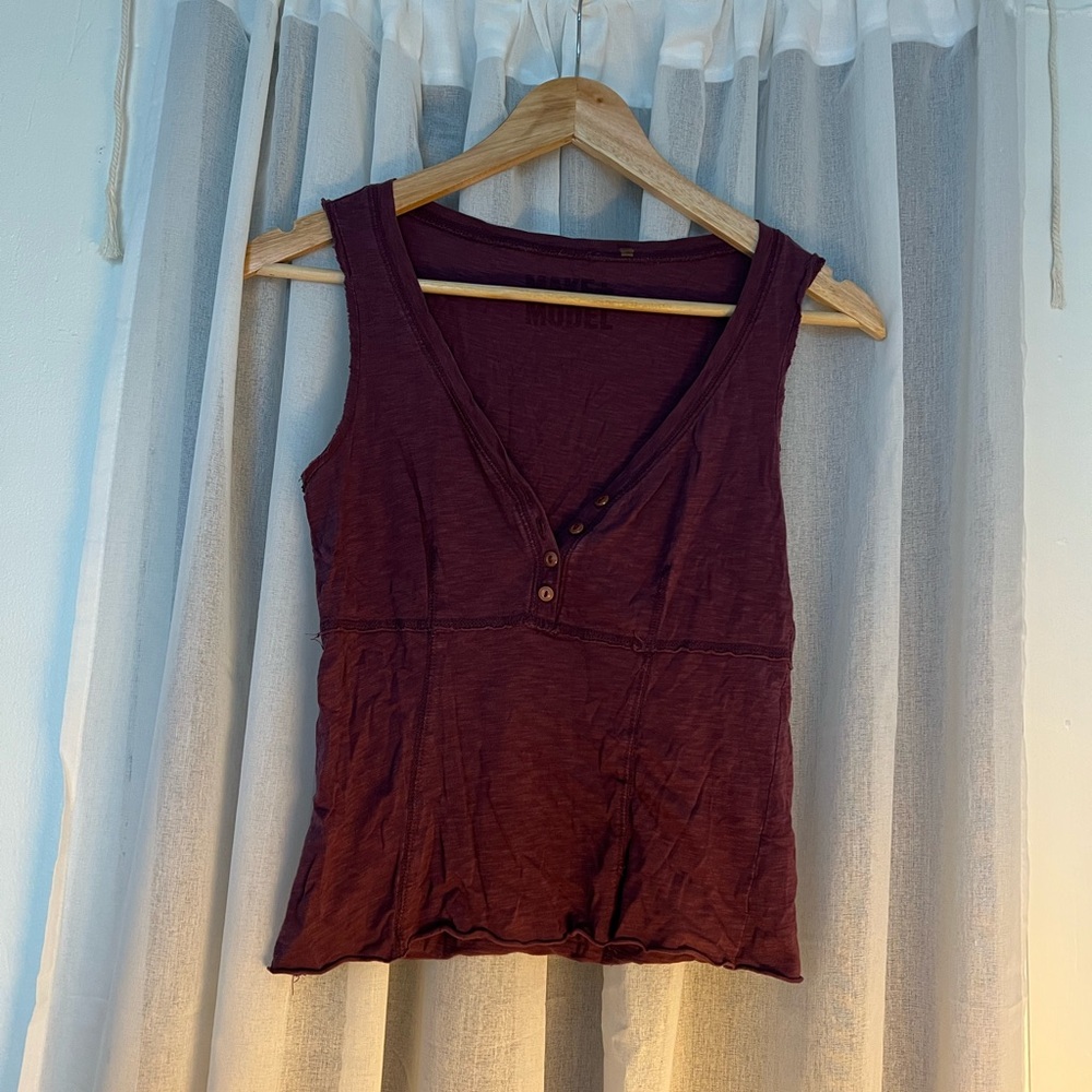 Women's Burgundy Tank Top